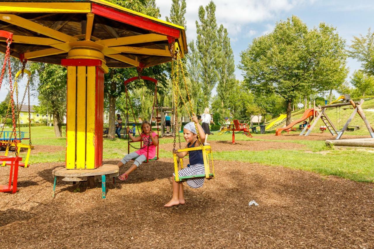 Camping&Pension Au an der Donau Exterior foto